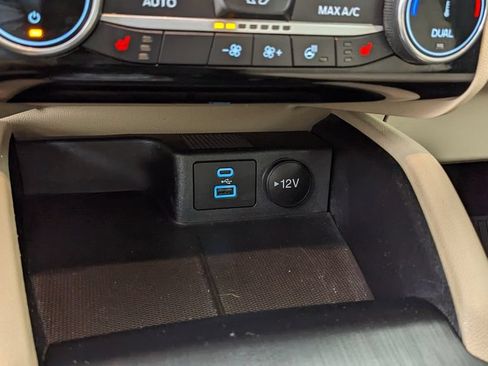Certified 2022 Ford Escape SE w/ Convenience Package AWD/4WD image 29