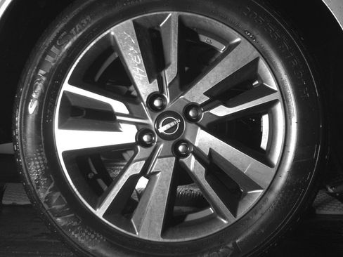 Used 2025 Nissan Versa SV image 15