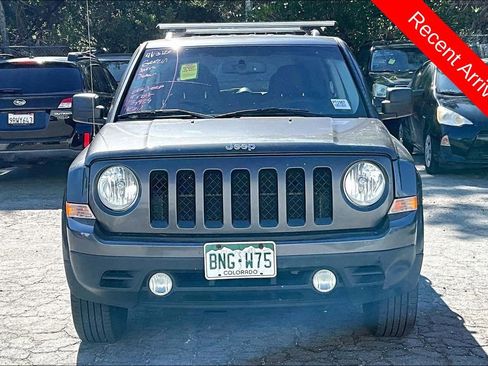 Used 2015 Jeep Patriot Sport w/ Power Value Group FWD image 2