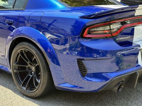 Used 2022 Dodge Charger SRT Hellcat w/ Harman/Kardon Audio Group RWD image 11