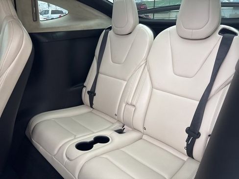 Used 2018 Tesla Model X 75D image 23