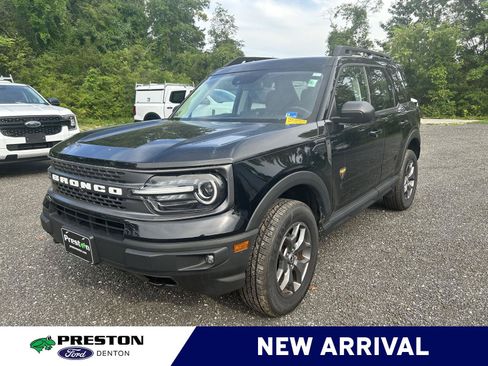 Used 2023 Ford Bronco Sport Badlands w/ Premium Package AWD/4WD image 1