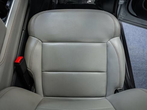 Used 2025 Ford Expedition Max Active RWD image 36