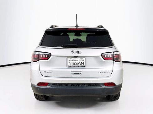 Used 2025 Jeep Compass Limited AWD/4WD image 6