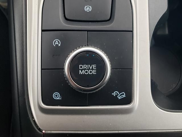 Used 2024 Ford Explorer XLT AWD/4WD image 24