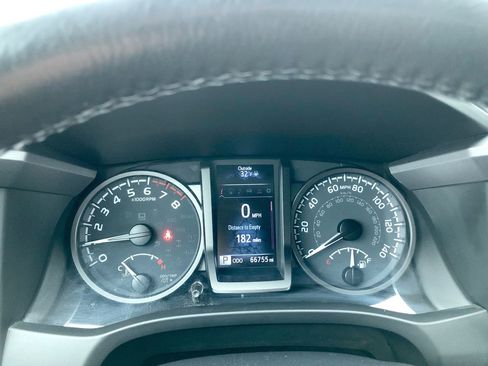 Used 2020 Toyota Tacoma 4x4 Double Cab image 16