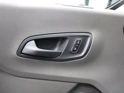 Used 2023 Ford Transit 350 XLT RWD image 19