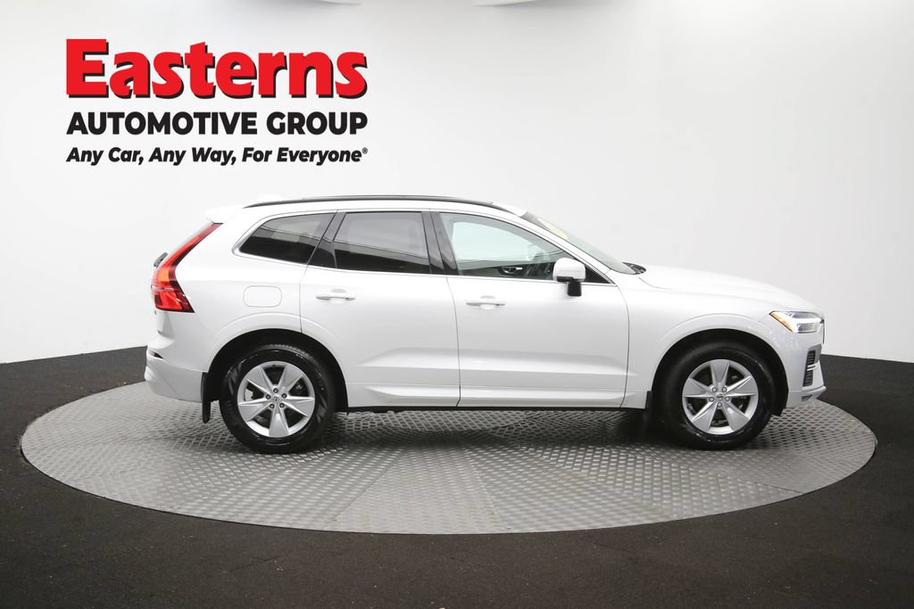 Used 2022 Volvo XC60 B5 Momentum AWD/4WD image 48