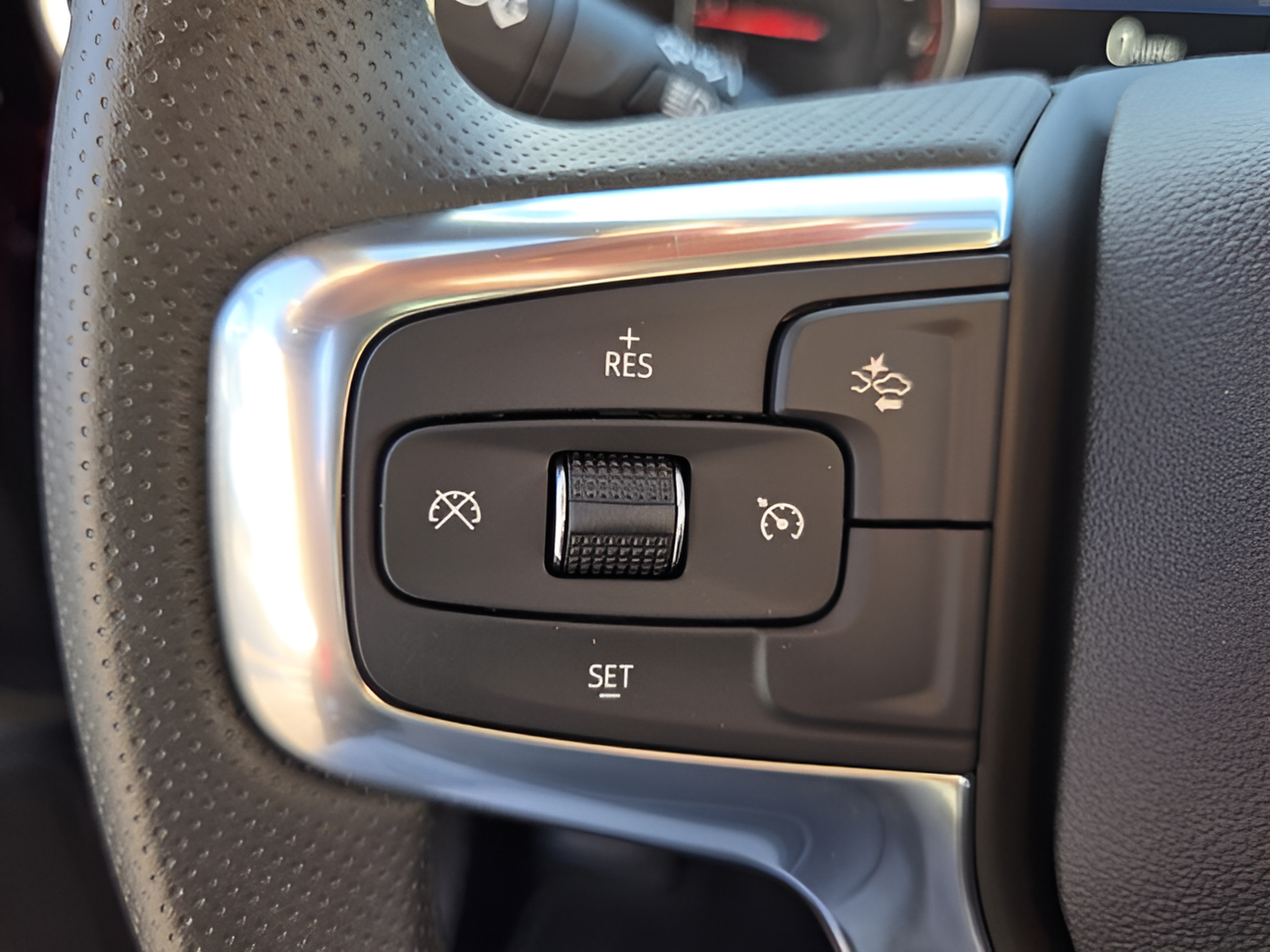 New 2026 Chevrolet Blazer LT FWD image 27