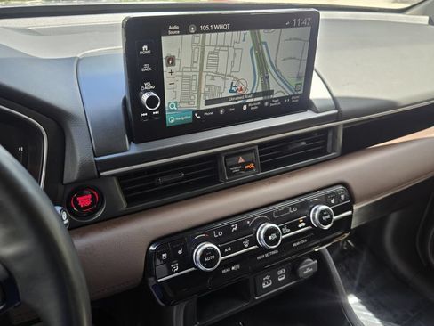 Used 2023 Honda Pilot Elite image 22