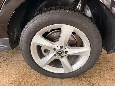 Used 2018 Mercedes-Benz GLE 350 4MATIC image 39