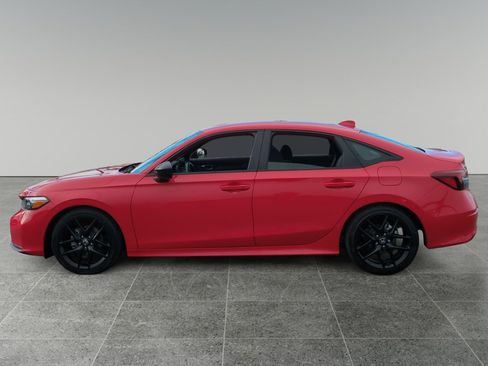 Used 2025 Honda Civic Sport image 2