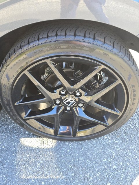 Used 2025 Honda Civic Sport image 10