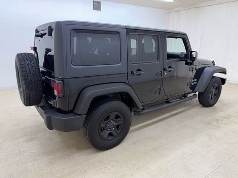 Used 2017 Jeep Wrangler Unlimited Sport w/ Connectivity Group image 5