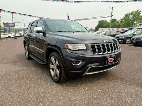Used 2014 Jeep Grand Cherokee Limited w/ Luxury Group II AWD/4WD image 6
