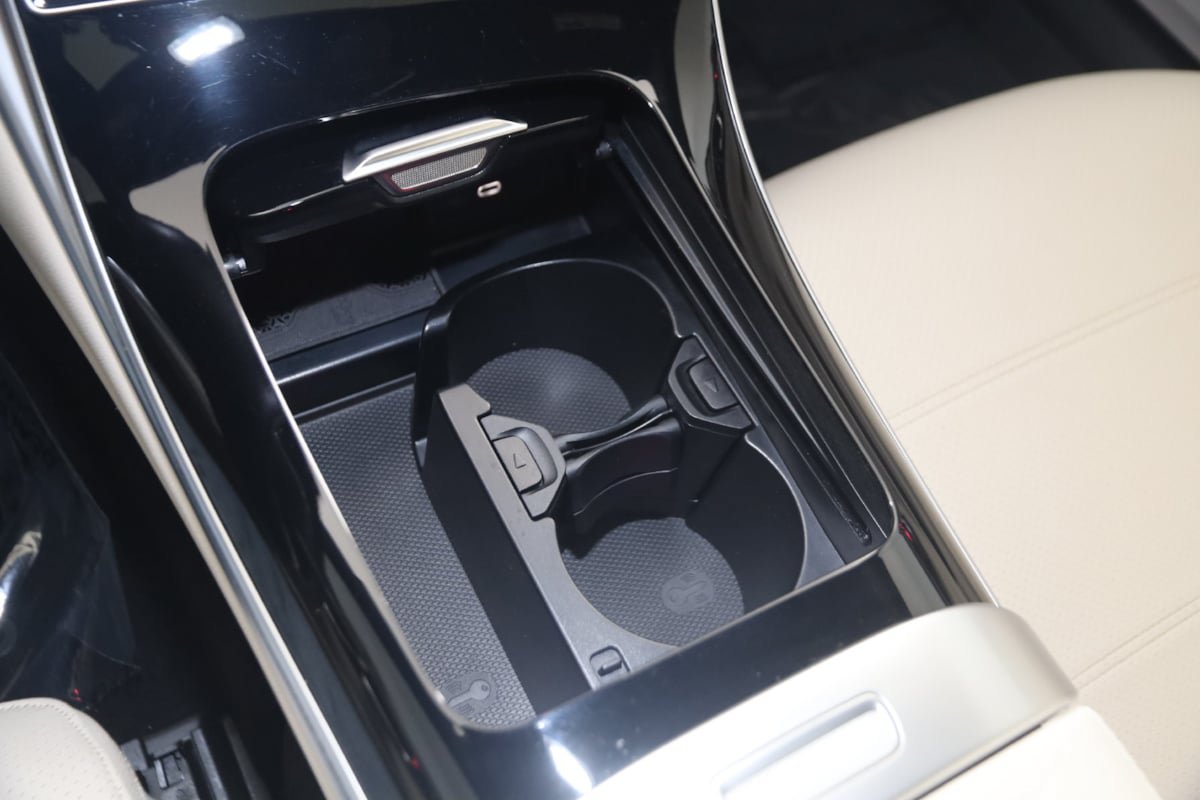 Used 2024 Mercedes-Benz C 300 4MATIC Sedan image 27