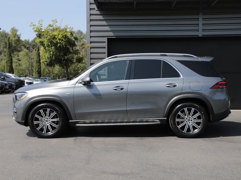 Used 2025 Mercedes-Benz GLE 450e 4MATIC image 5