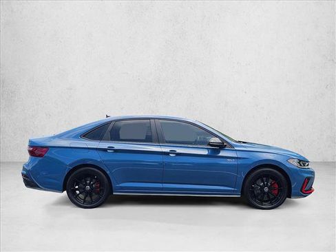 Used 2026 Volkswagen Jetta GLI Autobahn FWD image 4