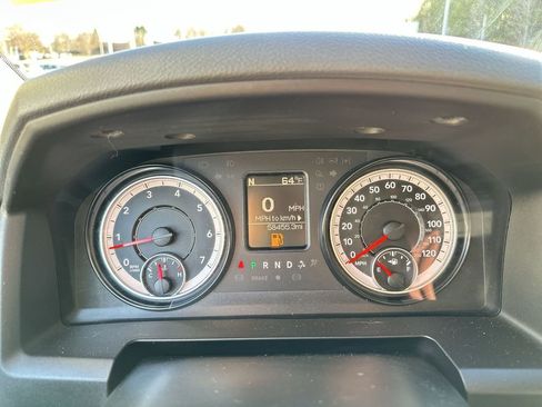 Used 2018 RAM 1500 Express w/ Express Value Package image 10