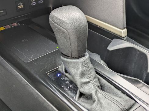 Used 2025 Toyota Camry LE FWD image 18