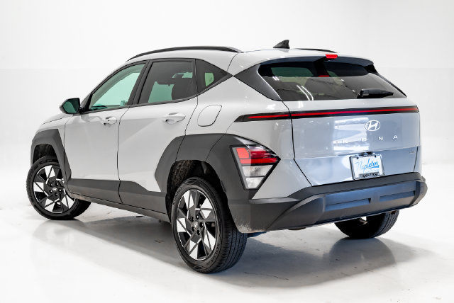 Used 2025 Hyundai Kona SEL AWD/4WD image 31