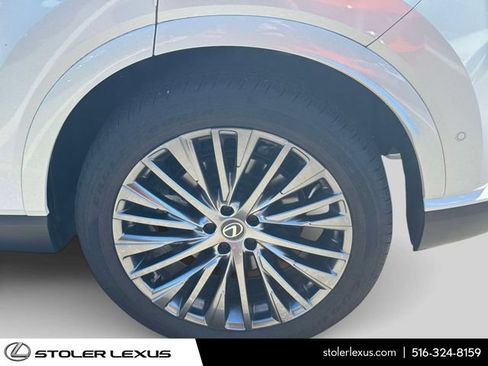 Certified 2023 Lexus RX 350 AWD w/ Accessory Package image 12