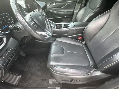 Used 2022 Hyundai Santa Fe Limited image 9
