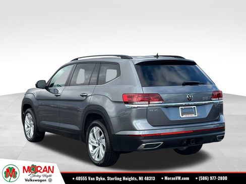 Certified 2023 Volkswagen Atlas SE w/ Panoramic Sunroof Package AWD/4WD image 3