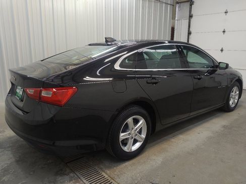 Used 2023 Chevrolet Malibu LS FWD image 10