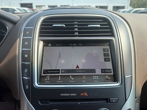 Used 2017 Lincoln MKX Reserve w/ Lincoln MKX Climate Package AWD/4WD image 24