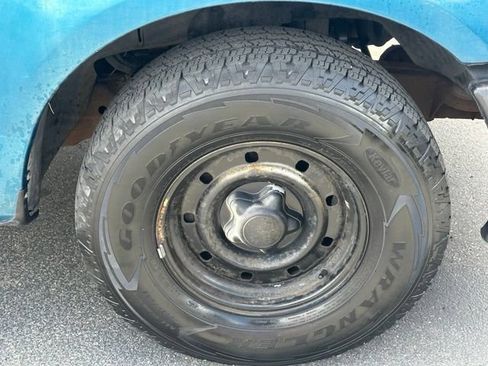 Used 2000 Ford F150 XL RWD image 14