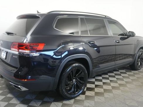 Used 2022 Volkswagen Atlas SE AWD/4WD image 3