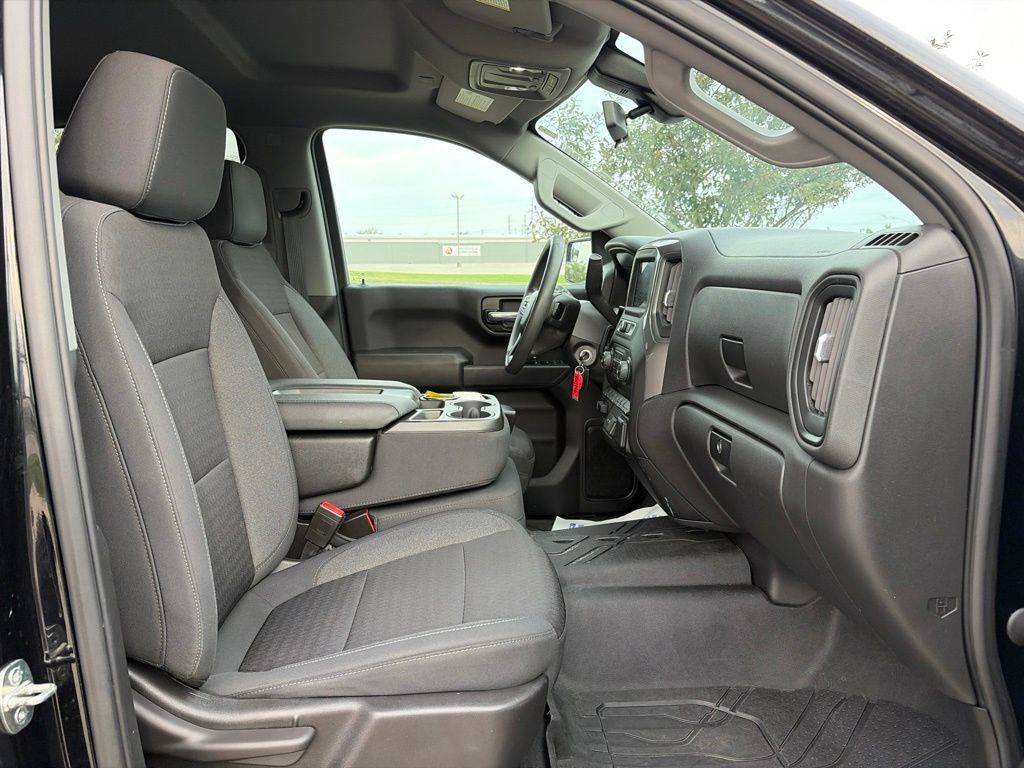 Used 2022 Chevrolet Silverado 1500 Custom Trail Boss w/ Safety Confidence Package AWD/4WD image 25