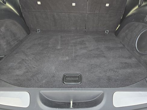 Used 2020 Jeep Grand Cherokee Overland RWD image 27