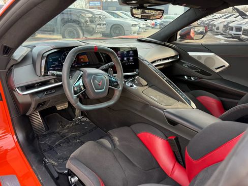 Used 2020 Chevrolet Corvette Stingray Premium Cpe w/ 3LT Preferred Equipment Group image 24