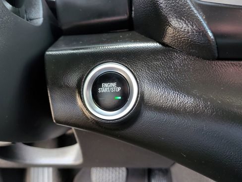 Used 2022 GMC Terrain SLE w/ Driver Convenience Package image 23