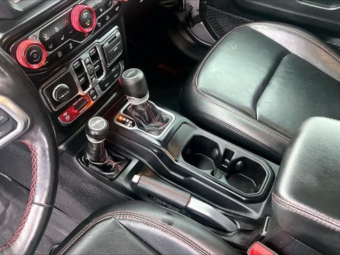 Used 2020 Jeep Gladiator Rubicon AWD/4WD image 15