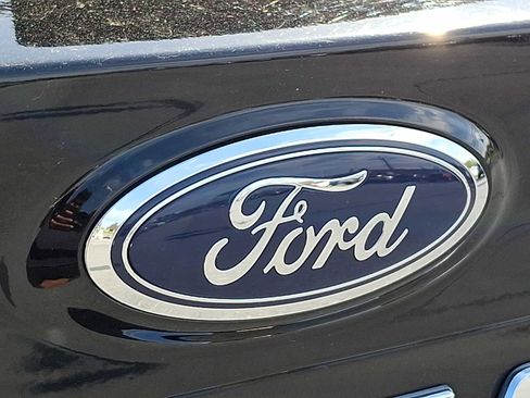 Used 2022 Ford Edge ST w/ Equipment Group 401A AWD/4WD image 29