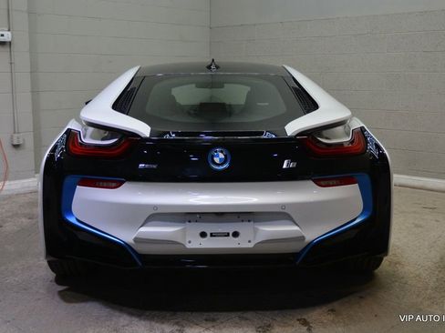 Used 2014 BMW i8 image 6