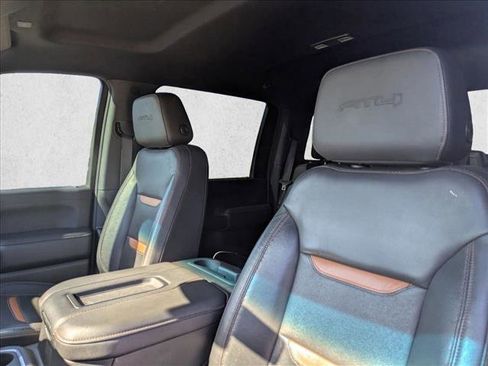 Used 2022 GMC Sierra 2500 AT4 image 16