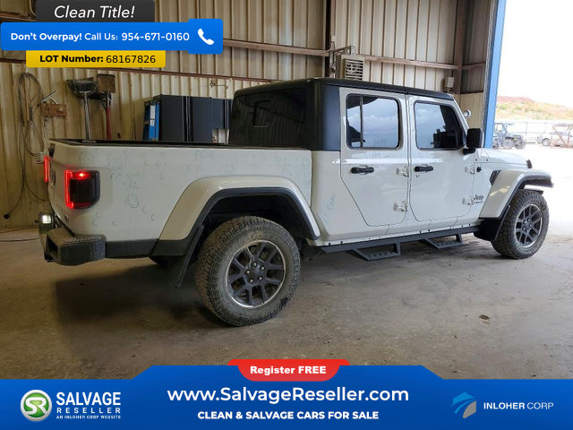 Used 2020 Jeep Gladiator Overland w/ Advanced Safety Group AWD/4WD image 4