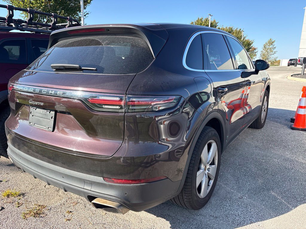 Used 2019 Porsche Cayenne AWD/4WD image 16