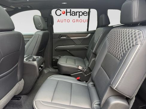 Used 2024 GMC Acadia Denali FWD image 15