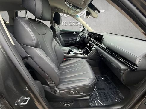 Used 2025 Genesis GV80 2.5T Standard image 24