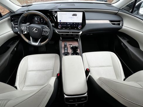 Certified 2023 Lexus RX 350 Premium w/ Accessory Package image 35