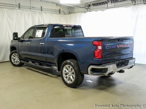 Used 2021 Chevrolet Silverado 1500 LTZ w/ LTZ Premium Package image 8