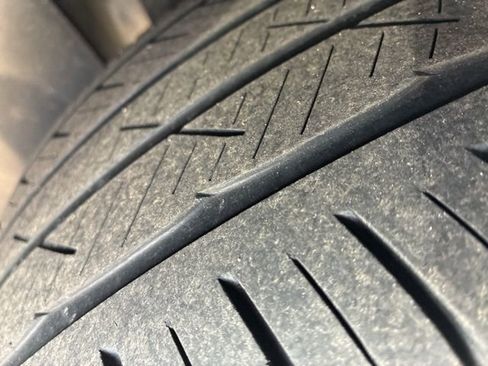 Used 2020 Chrysler 300 C w/ Sun, Sound & Nav Package image 5