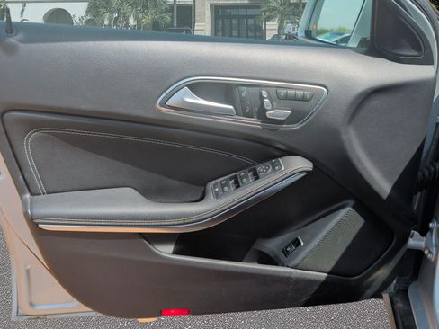Used 2020 Mercedes-Benz GLA 250 image 8