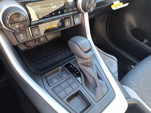 New 2025 Toyota RAV4 XLE image 13