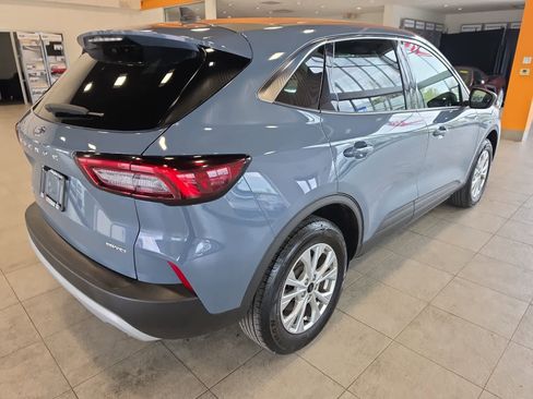 Used 2024 Ford Escape Active AWD/4WD image 4